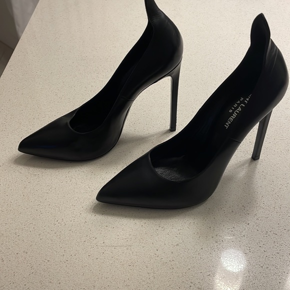 Authentic Saint Laurent Heels - Picture 2 of 8